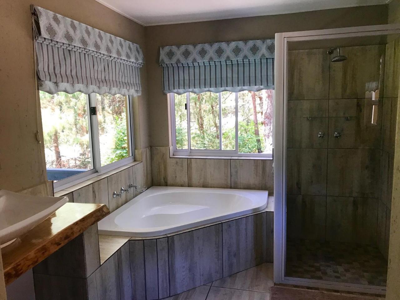 Meadow Lane Country Cottages Underberg Esterno foto